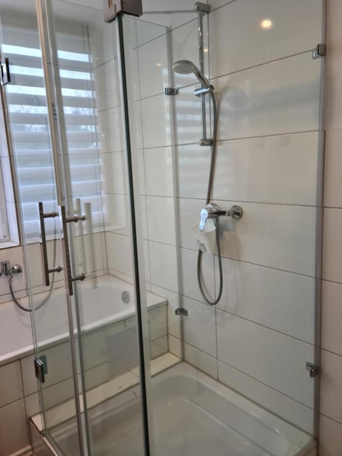Pilgrims "Hermine" Fewo Mit 3 Schlafzimmern, Balkon, Fast Internet Brilon Exterior foto
